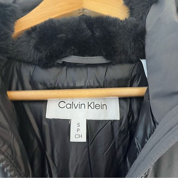 $420 Calvin Klein Stretch Fur Hooded Maxi Puffer Coat in Titanium, Small… - Picture 13 of 16